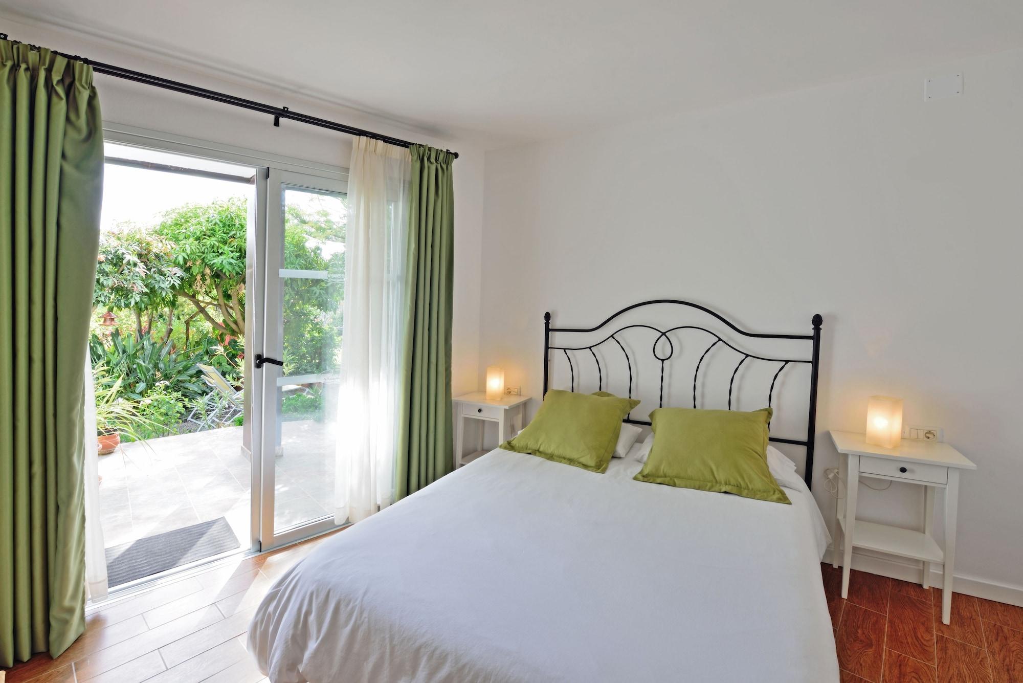 Apartamentos Adjovimar Los Llanos De Aridane Exterior photo